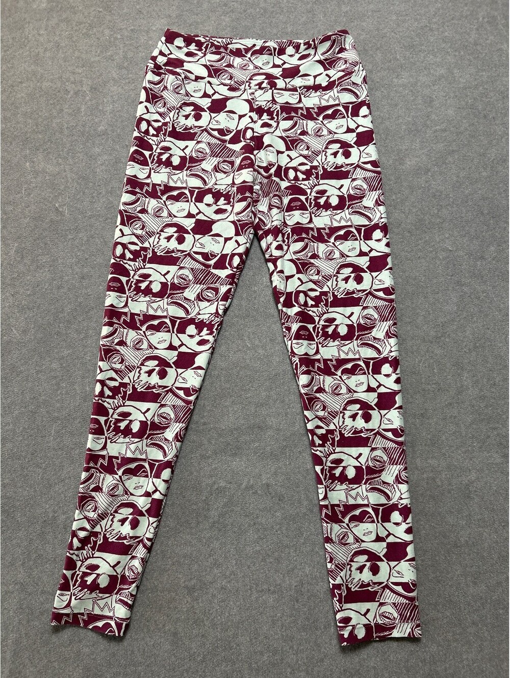 LuLaRoe Disney Villains Leggings One Size Burgundy Cream Character Print OS